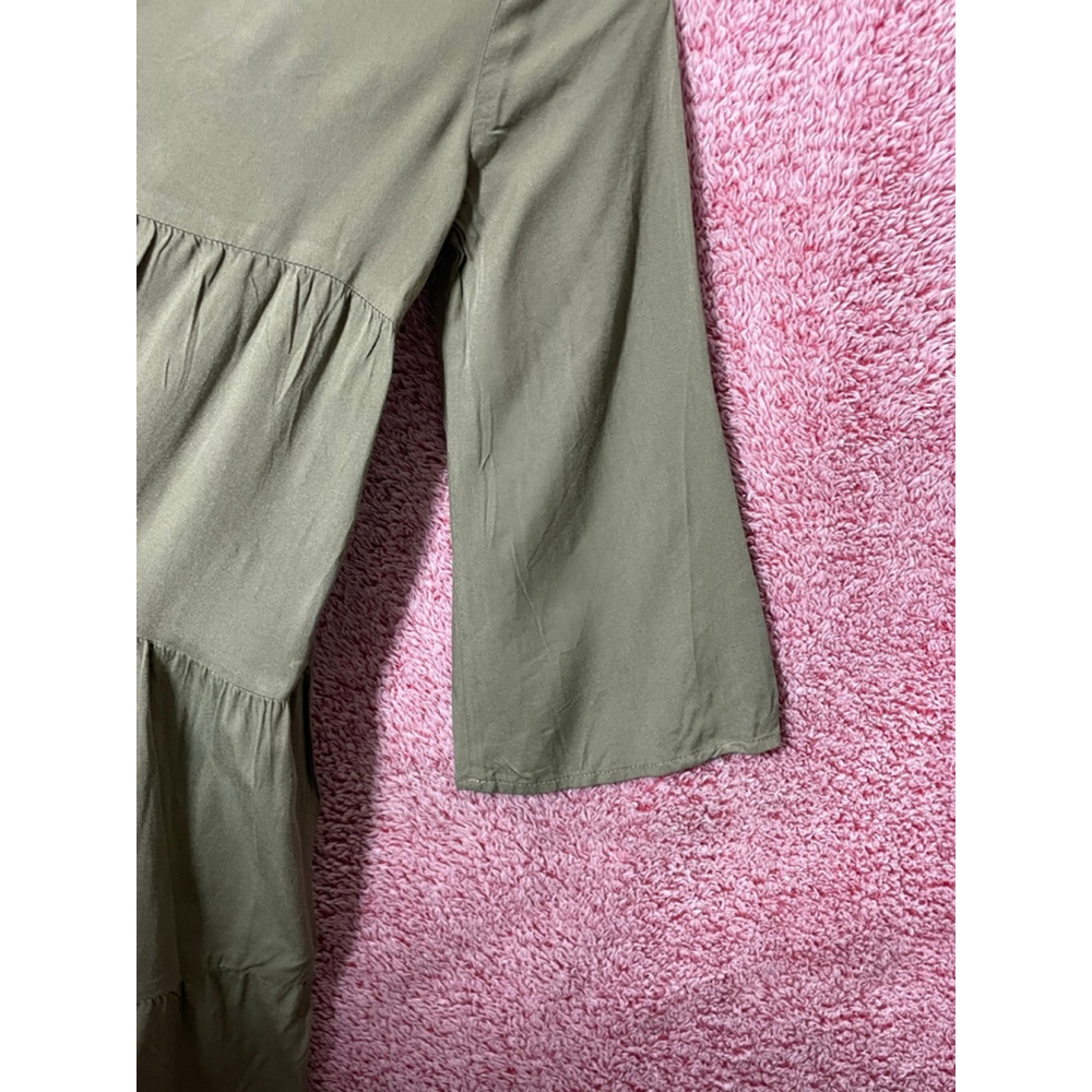 Girls Crazy 8 Green Embroidered Tiered Casual Dress L (10-12) - Picture 6 of 7